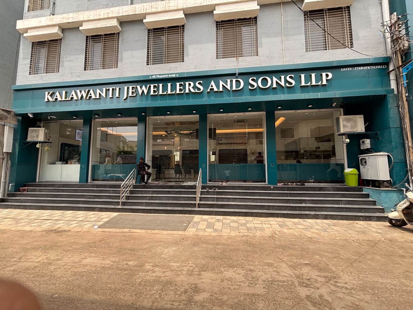 Kalawanti Jewellers new flagship showroom